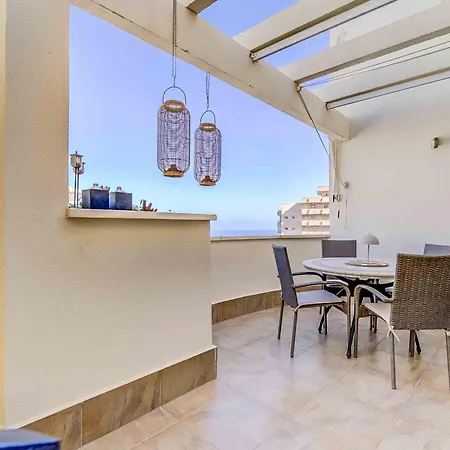 Rooftop Oasis Fuengirola