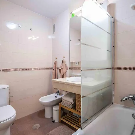 Apartment Rooftop Oasis *