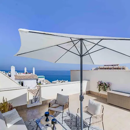 Rooftop Oasis *